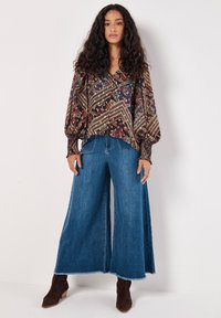 Apricot Blouse - navy