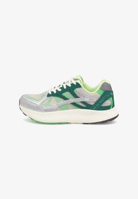 Nevybrané, 376 apple green multi