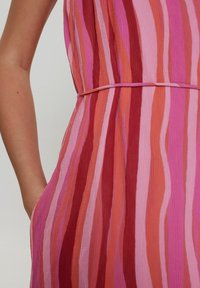 Nümph ISABEL - Dnevna haljina - pink lemonade