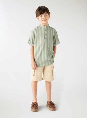 Terranova, PANTALONE CORTO - Pantaloni cargo - bianco perla