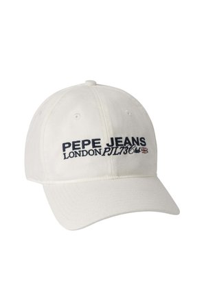 Casquette de baseball blanche avec le texte brodé en noir "PEPE JEANS LONDON PIL 73 Club" et un petit drapeau Union Jack sur le panneau avant.