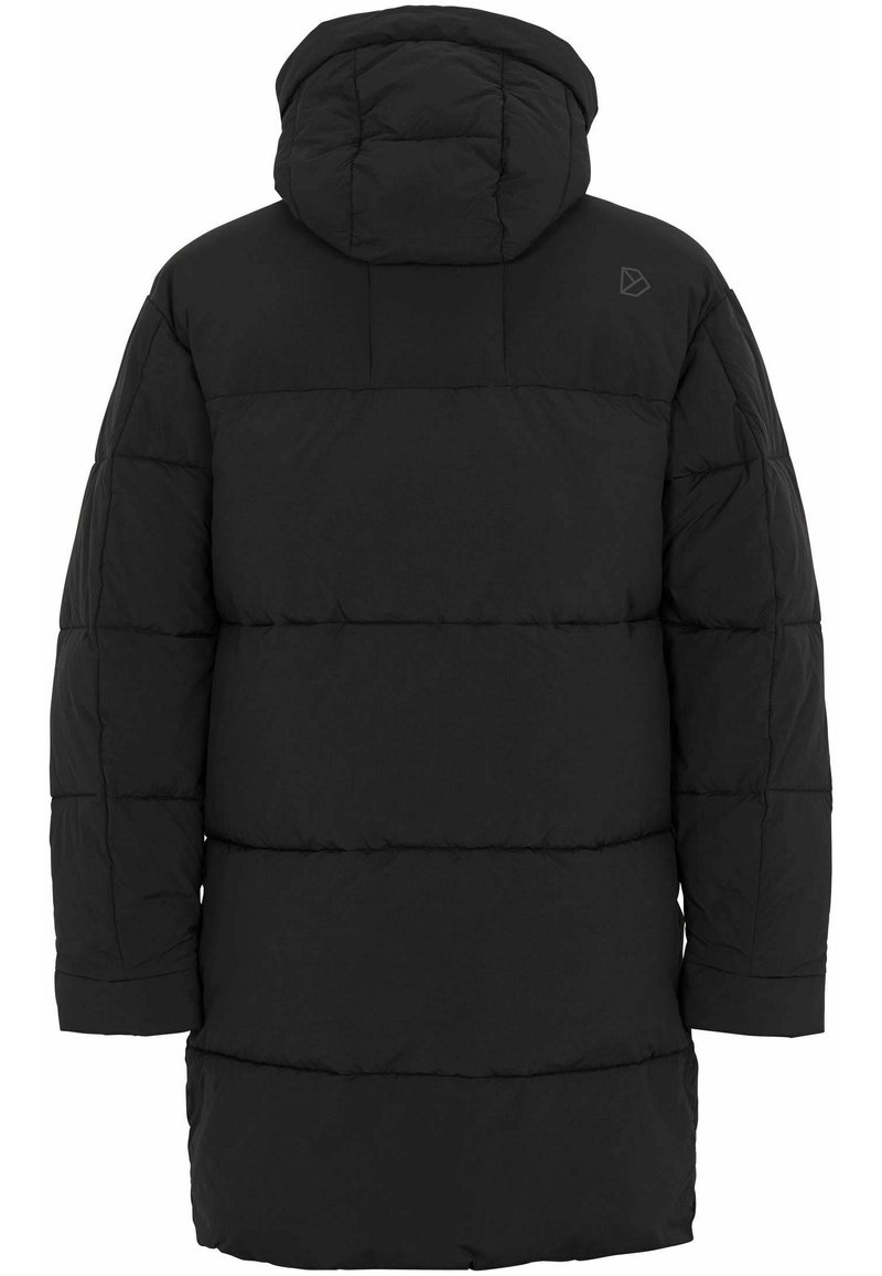 Schwarze Puffjacke mit Kapuze, mit gestepptem Design, langen Ärmeln und geradem Saum. Glatte Textur, minimale Markenkennzeichnung auf der Schulter.