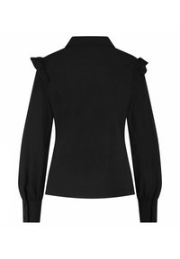 Zwarte blouse met lange mouwen, schouderdetails met ruffles, knoopmanchetten en een klassieke kraag, getoond vanuit de achterkant op een witte achtergrond.