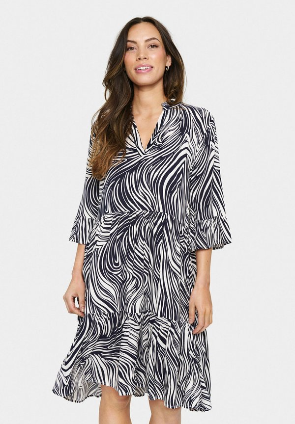 EDA - Freizeitkleid - baritone leaves strokes