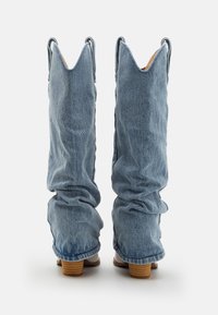 Steve Madden LASSY - Botas de tacón - light blue