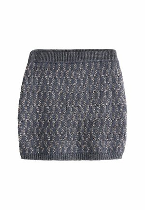 Gray knitted skirt with a textured pattern, featuring a ribbed waistband and intricate detailing in lighter threads.