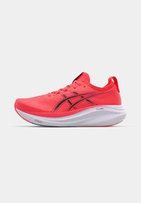 GEL NIMBUS 27 - Hardloopschoenen voor op de weg - flash red/black