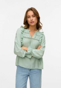 Vero Moda VMELSIE - Blus - silt green