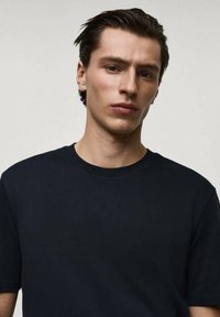 Mango Jednoduché tričko - dark blue