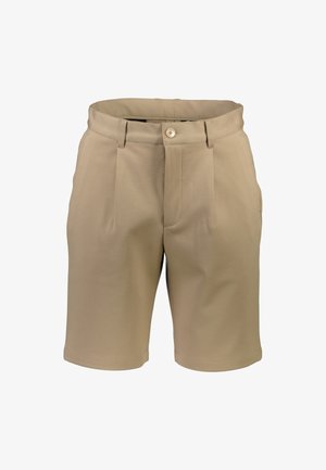 Beige shorts med en glat tekstur, der har en lige skæring, to frontfolder og en enkelt knaplukning i taljen.