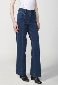 Koroshi Trapezaste traperice - azul osc   dark blue