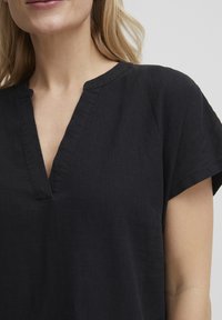 Oxmo OXANETTE - Dnevna obleka - black