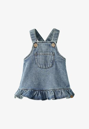 Blå denim kjole til småbørn med stropper, frontlomme, knaplukning og flæsekant.