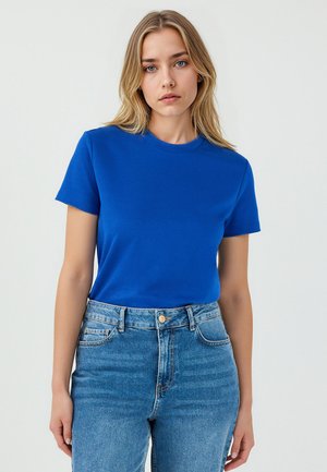 REGULAR FIT CREW NECK  - Basic T-shirt - blue