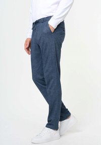 Zuitable DISPARTAFLEX - Pantalones - navy