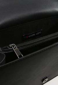 Even&Odd Borsa a tracolla - black