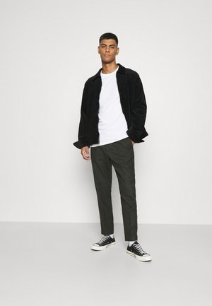 Only & Sons, ONSBASIC LIFE SLIM O-NECK 2 PACK - T-shirt basique - black/white