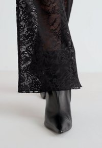 Steve Madden BRECKEN - Μποτάκια με ψηλό τακούνι - black