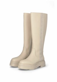 Stivali di gomma beige alti fino al ginocchio con un pannello laterale texturizzato che presenta un design del logo ripetuto e una suola spessa e rigata.