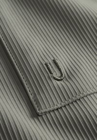 Johnny Urban MASON - Košeľa - grey olive