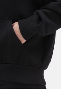Vans TRY ME HOODIE - Mikina s kapucňou - black