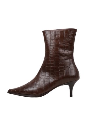 HUNE, ELEVATED - Botines - brown