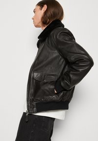 schott bomberjacke schwarz