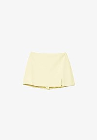Unselected, light yellow
