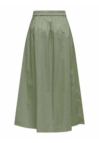 Gonna con vita elasticizzata, lunghezza al ginocchio, di un verde oliva chiaro, realizzata in un tessuto liscio e leggermente lucido, con un design fluido e senza cuciture visibili.