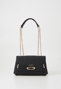Borsa a tracolla nera in materiale sintetico con forma strutturata, dettagli in catena color oro e chiusura a pattina. Presenta il logo impresso nella parte anteriore.