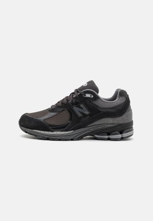New Balance, Baskets basses - black
