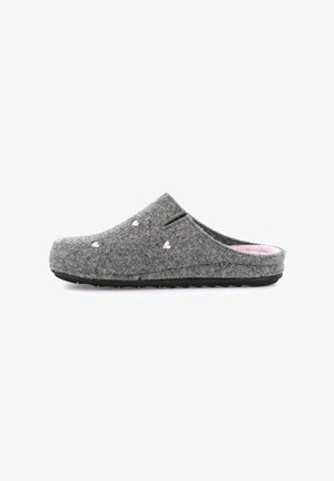 Pantofola grigia in feltro con motivi a cuori, design con retro aperto, suola in gomma nera e rivestimento rosa, che offre una texture morbida e comfort.