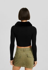 Bershka Kofta - black