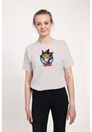 Henry Tiger YU-GI-OH YU-GI-OH! YAMI YUGI PORTRAIT - Triko s potiskem - sand