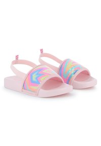 Roze slingback sandalen met een platte zool, voorzien van een meerkleurig zigzagpatroon en paillettenaccenten op de bovenste band.