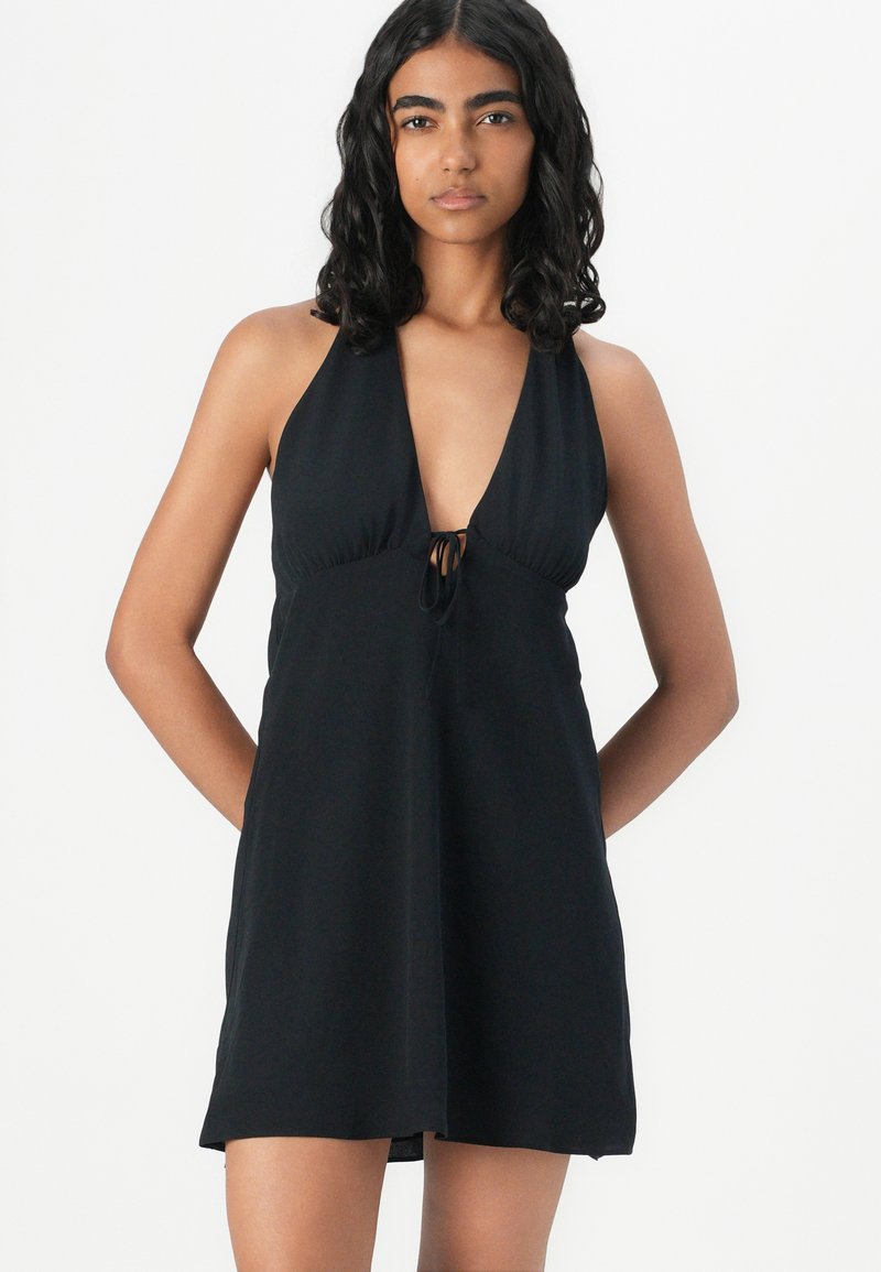 Abercrombie & Fitch TIE HALTER NECK SHORT DRESS - Day dress - black -  Zalando.ie