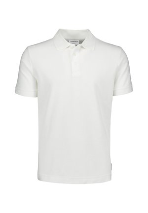 Biała koszulka polo z krótkim rękawem, trzema guzikami i kołnierzykiem, przedstawiona na jednolitym białym tle.