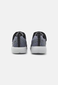 Skechers Performance GO RUN 600 BAXTUX UNISEX - Sapatos para corrida em estrada - black/charcoal