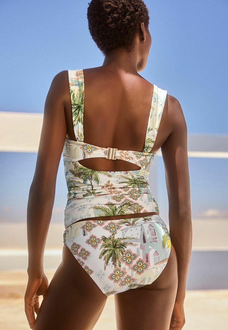 Next WIDE STRAP TUMMY CONTROL BANDEAU - Bikini pezzo sopra - lemon scenic print