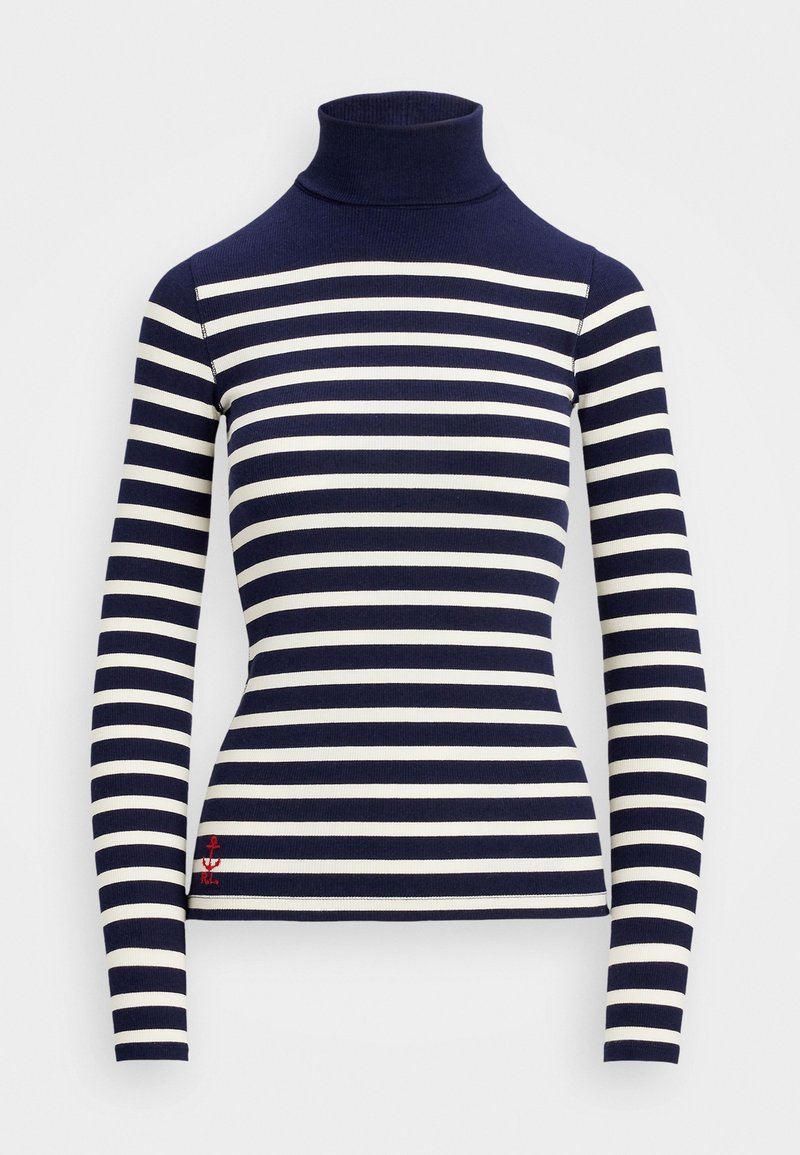 Pull à col roulé rayé horizontalement bleu marine et blanc, manches longues, avec une petite ancre rouge brodée près de l'ourlet inférieur.