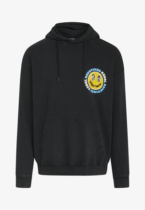 Sudadera negra de algodón, con un bolsillo canguro en la parte frontal, capucha con cordón y un gráfico circular multicolor en el pecho.