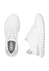 White athletic shoes with a smooth leather upper, perforated toe, gray accents, and a textured rubber sole. Features a lace closure and logo.