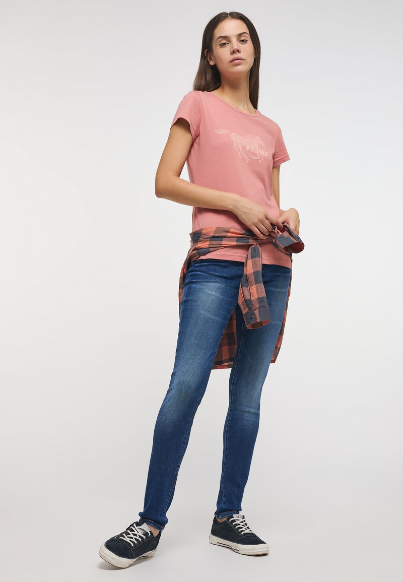 Dámské džíny MUSTANG Quincy Skinny tmavě šedé | EXE JEANS | Specialisté