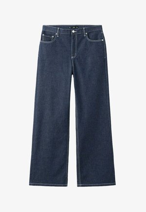 Blugi evazați, cu dungi fine albastru închis, nasture frontal și buzunare, cu detalii de cusături albe.