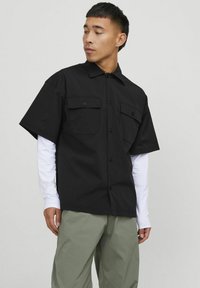 Jack & Jones RELAXED FIT - Hemd - black