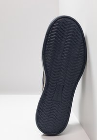 Skechers MORENO - Zapatillas - navy