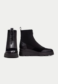 Hispanitas FLORENCIA - Botines de cuña - black