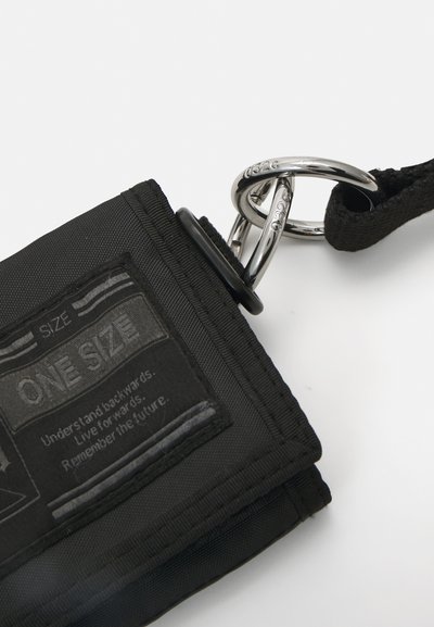 032c TEAM TAG LANYARD WALLET UNISEX - Portemonnee - black