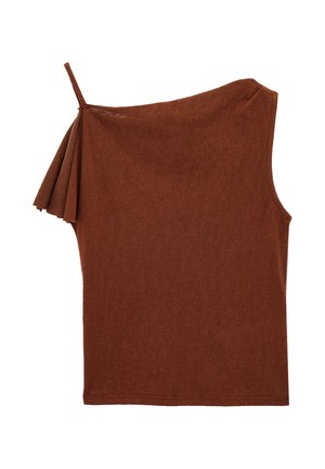 Top marron asymétrique sans manches avec une fine bretelle unique et un détail pompon en tissu sur l'épaule gauche, en mélange de coton.