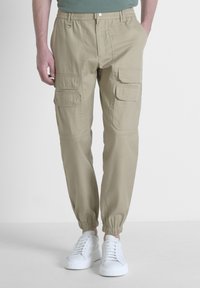 GLEN REGULAR FIT - Pantalones cargo - colonial